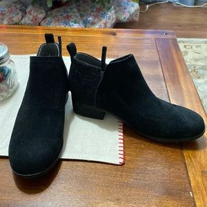 TOMS ankle boots 7